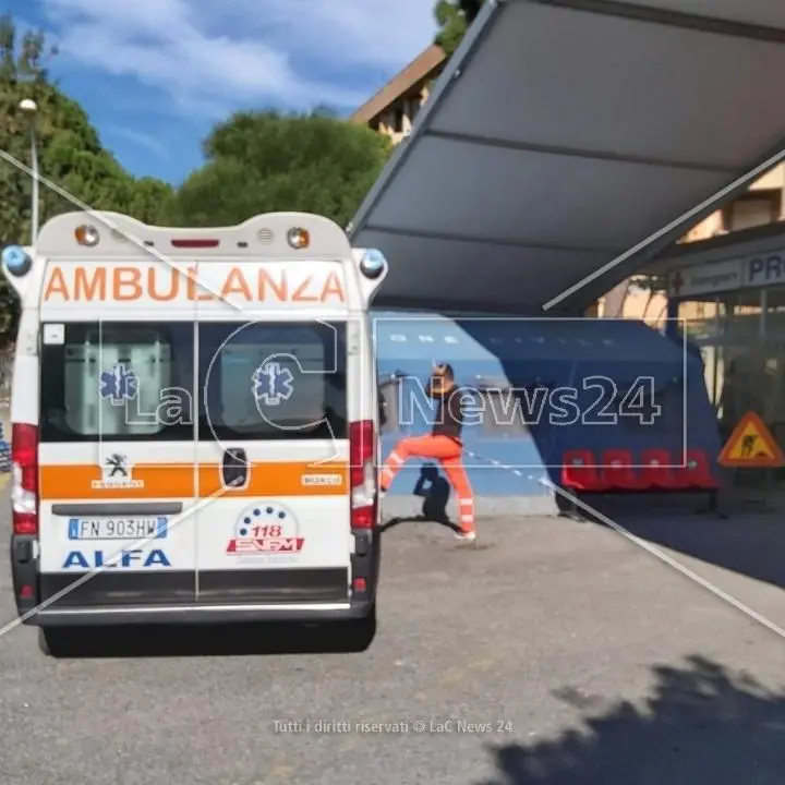 Locri, il primario dimissionario incontrerà i vertici dell’Asp: «Vogliamo capire perché ha rinunciato»