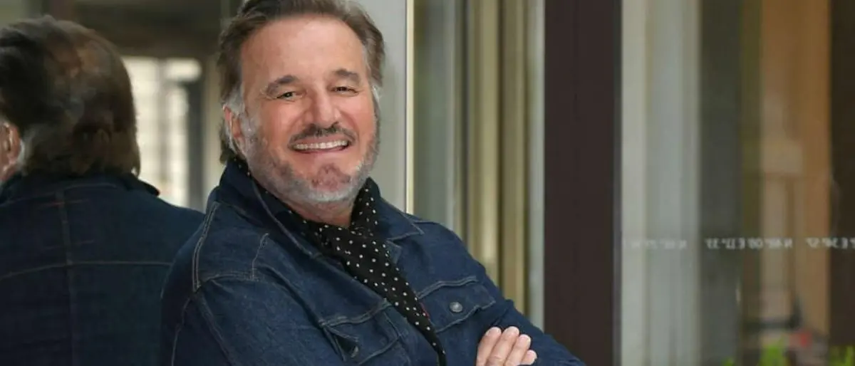 Teatro, Christian De Sica fa tappa in Calabria: «È come tornare a casa, mio nonno era di Reggio»