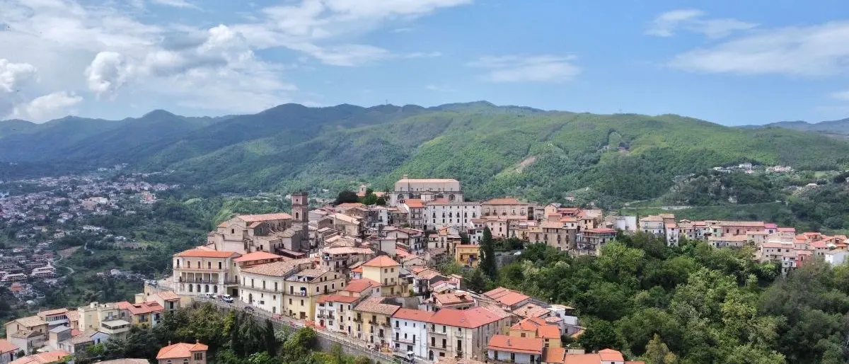 Reagiamo in massa contro la ’ndrangheta a Rende, una fiaccolata per dire no al malaffare
