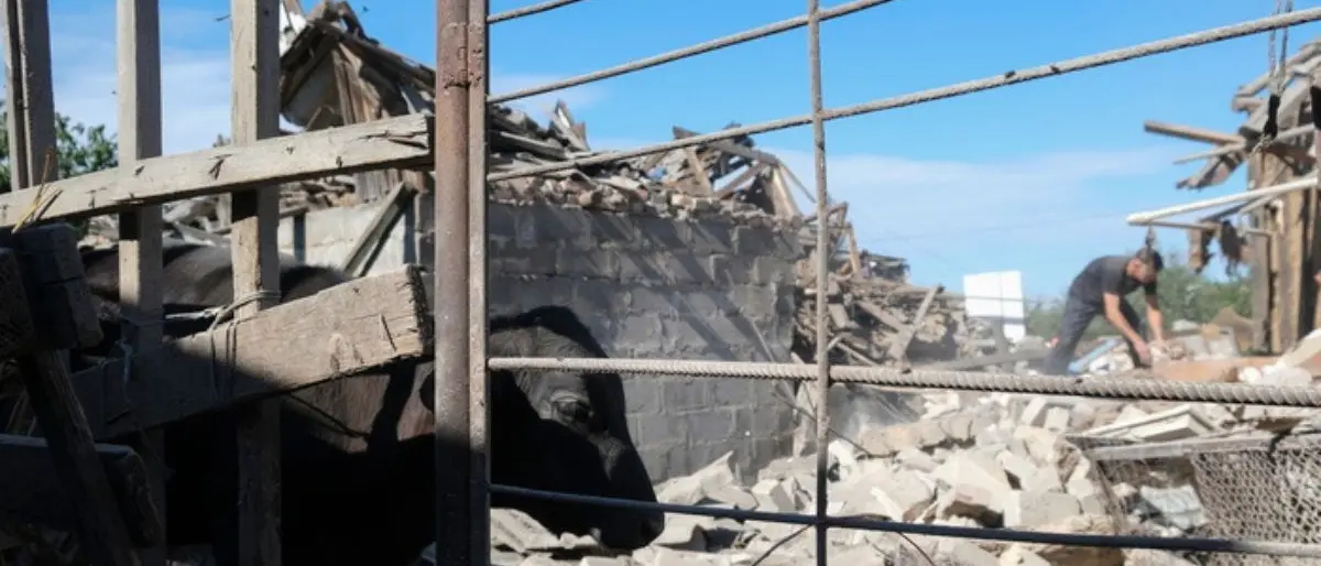 Guerra in Ucraina, bombe russe durante l’evacuazione di un ospedale a Kharkiv: morti 4 medici