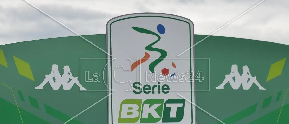 Il programma delle gare di Reggina e Cosenza dalla decima alla quattordicesima giornata