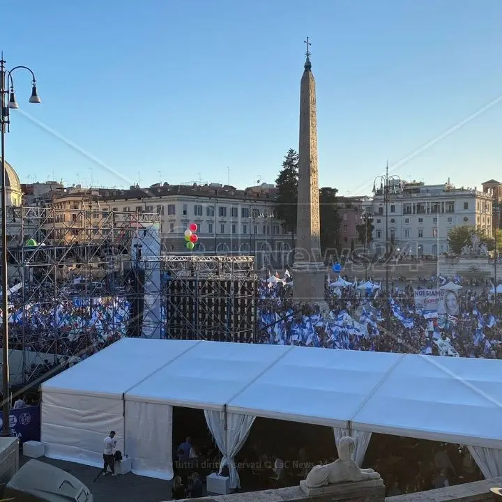 «Costruiremo un’Italia più giusta»: il Centrodestra chiude la campagna elettorale a Roma