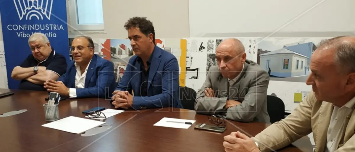 Chiude per una settimana al mese anche il pastificio del presidente di Confindustria Vibo: «È inevitabile»