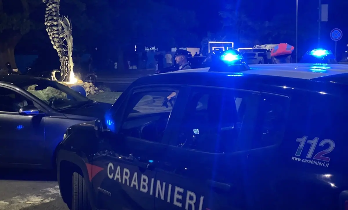 Corigliano Rossano, la casa di un noto pregiudicato distrutta da un incendio: rinvenute 3 taniche di benzina