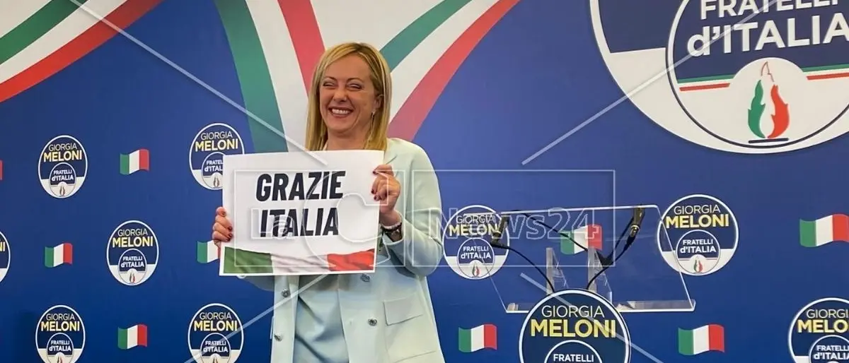 Dall’ultimo comizio al trionfo: la vittoria di FdI raccontata da Piazza Parlamento