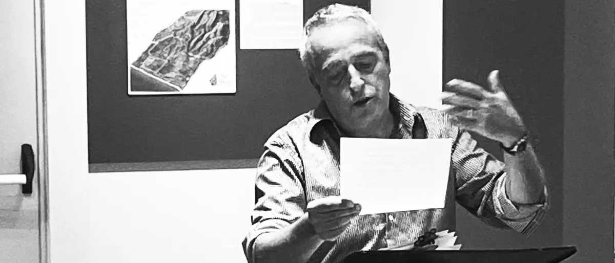 Pasquale Anselmo, la voce calabrese delle grandi star interpreta la Magna Grecia