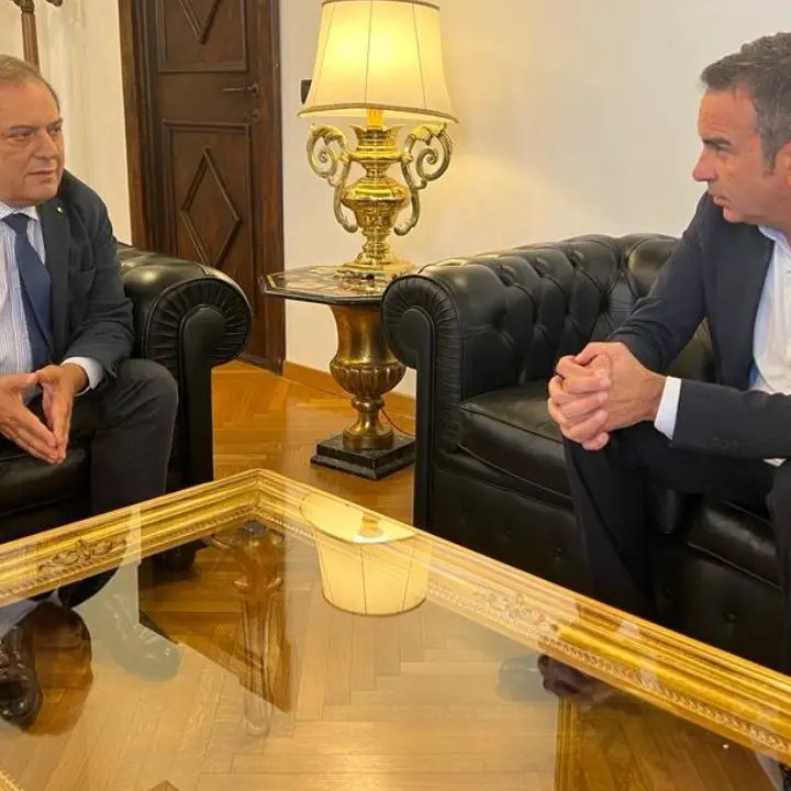 Medici cubani, Occhiuto incontra il presidente degli Ordini dei medici: «Ora snellire le procedure di reclutamento»