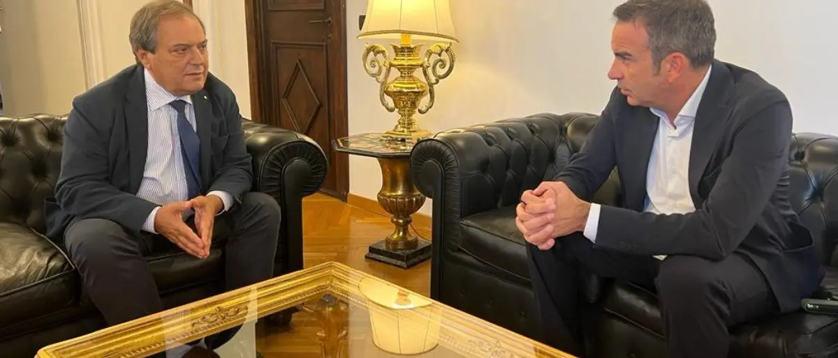 Medici cubani, Occhiuto incontra il presidente degli Ordini dei medici: «Ora snellire le procedure di reclutamento»