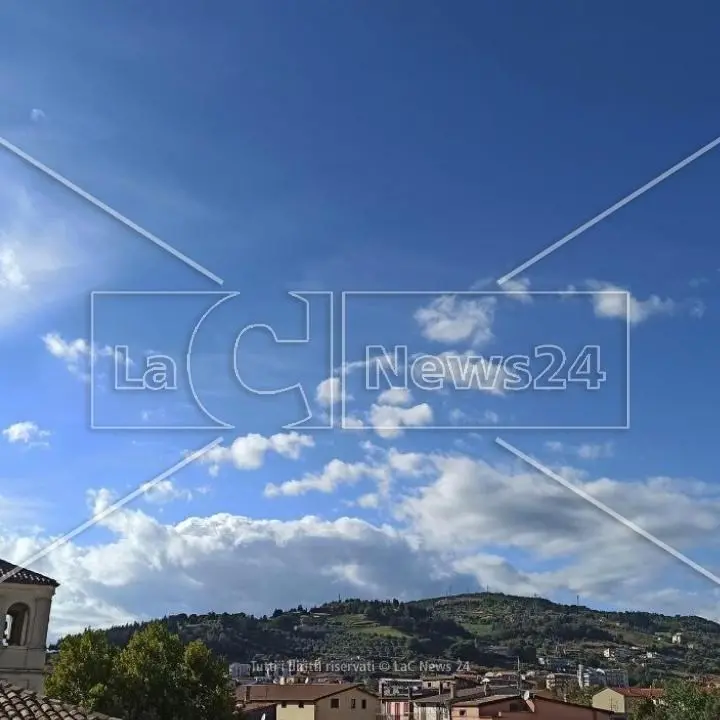 Meteo, in Calabria bel tempo fino al prossimo weekend: cieli sereni o poco nuvolosi quasi ovunque
