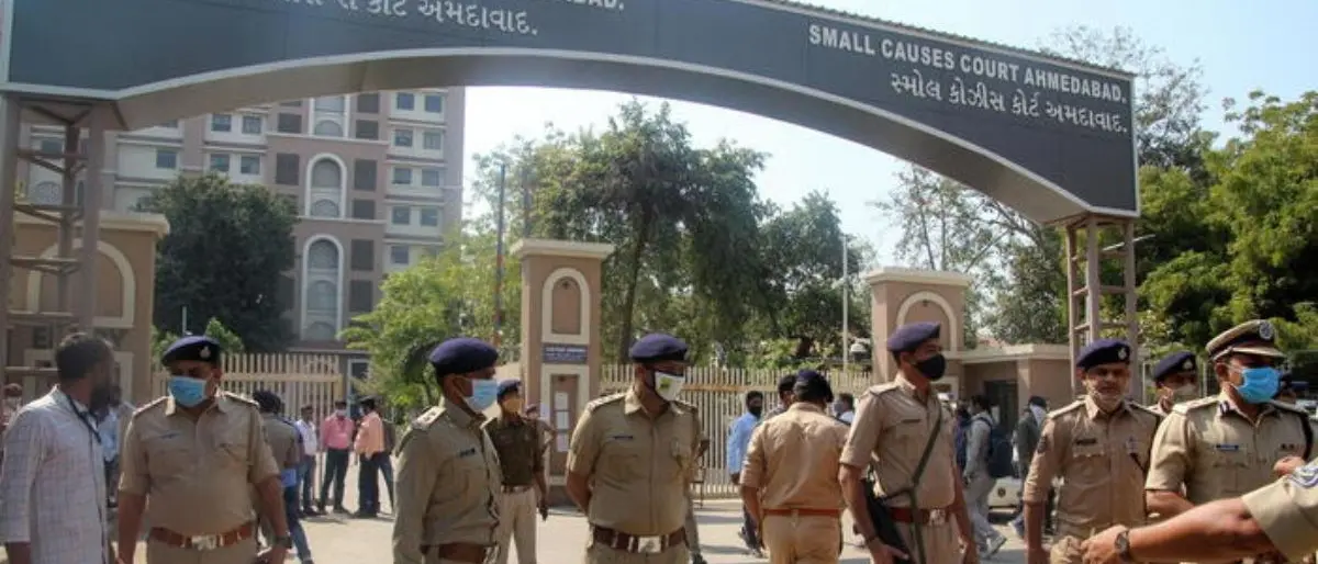 Disegnano graffiti su carrozze della metro: arrestati quattro ragazzi italiani in India