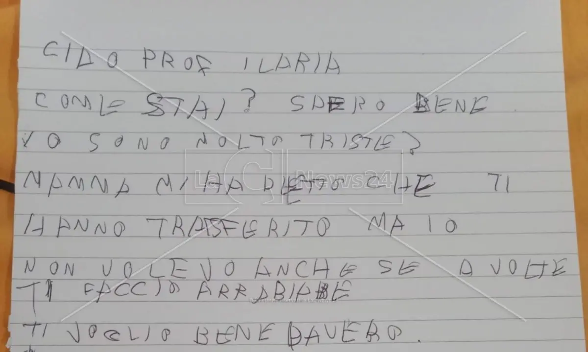 La sua insegnante di sostegno è stata uccisa ma lei non lo sa, la straziante lettera: «Quando potrò riabbracciarti?»