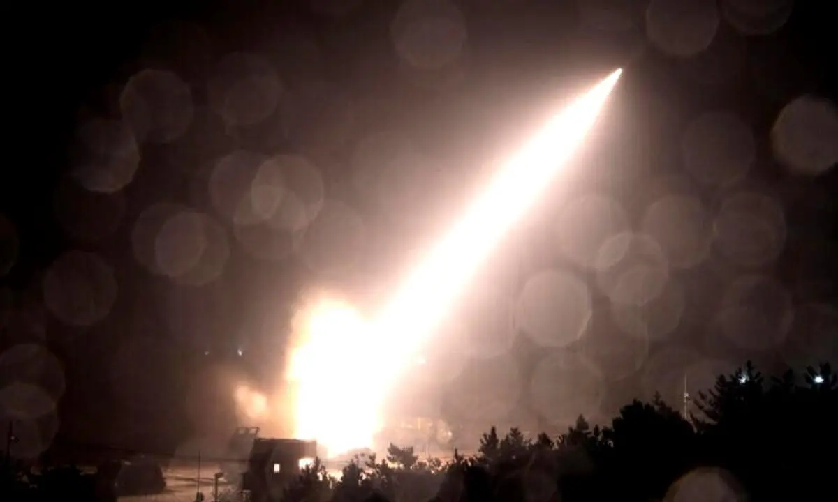 Esercitazione Corea del Sud-Usa, missile si schianta al suolo e provoca incendio: «Nessun ferito»
