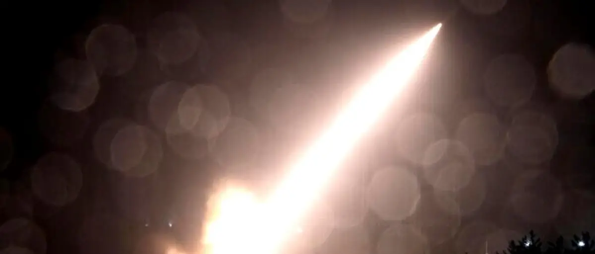 Esercitazione Corea del Sud-Usa, missile si schianta al suolo e provoca incendio: «Nessun ferito»