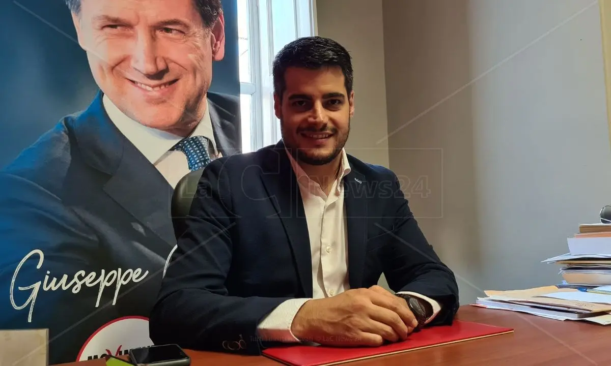 Tucci (M5s): «L’80% dei voti grazie a Conte». E sul reddito di cittadinanza: «Anti-schiavitù e anti-mafia»