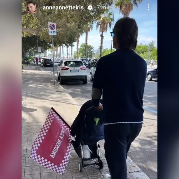 Una domenica di relax sul lungomare di Reggio Calabria per la famiglia Inzaghi dopo la vittoria del derby