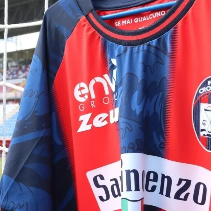 Serie C, cambia l’orario di Foggia-Crotone: fischio d’inizio anticipato alle 14.30