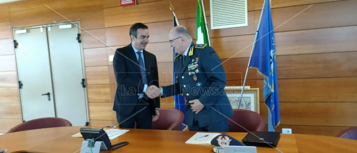 Finanzieri in Asp e ospedali per far quadrare i conti, Occhiuto: «Abbiamo trovato una sanità in macerie»