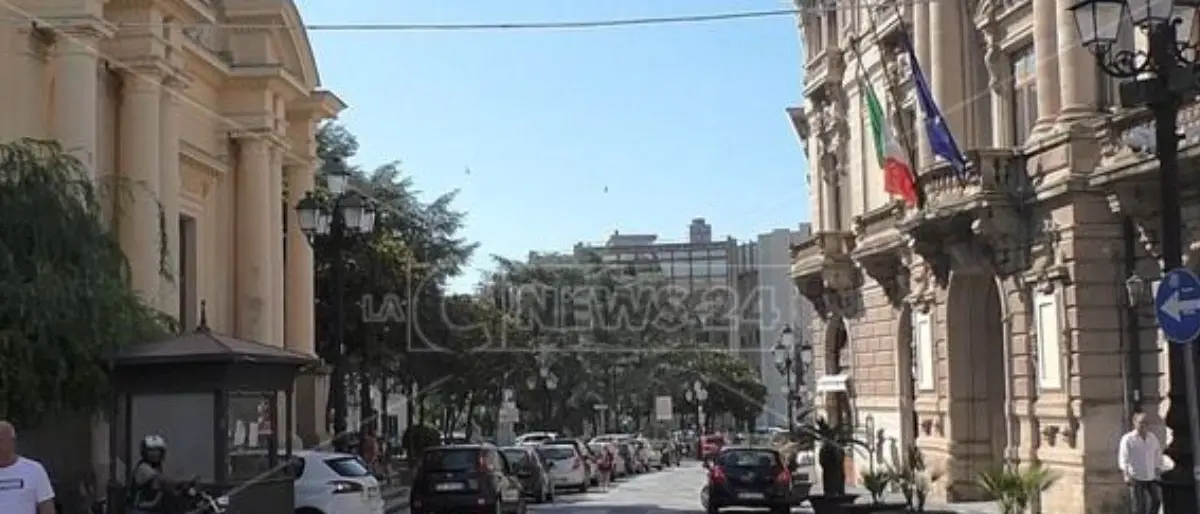 Catanzaro, da sabato isola pedonale in centro: attiva dalle 18 alle 20.30 con parcheggi e trasporti gratuiti