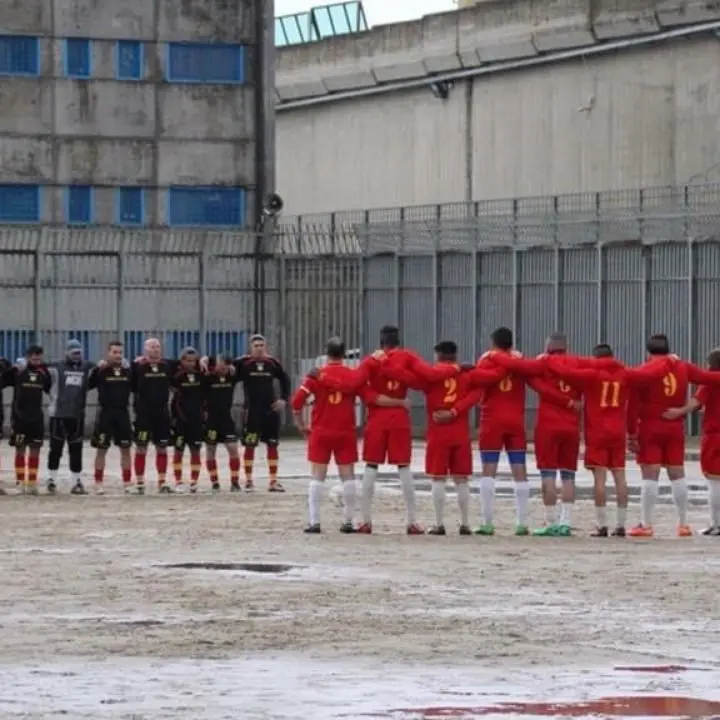 La squadra di calcio dei detenuti pronta a scendere in campo: parteciperà al campionato Amatori