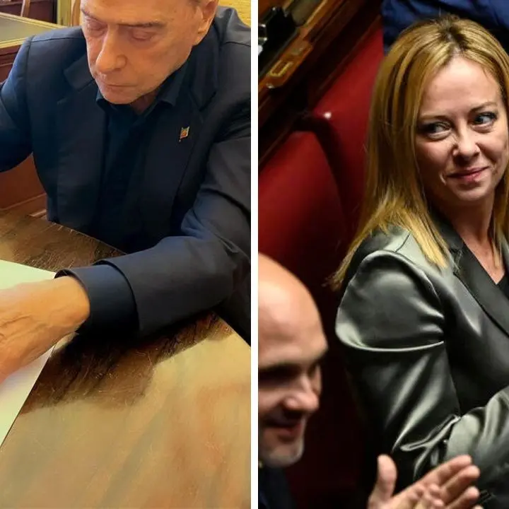 «Non sono ricattabile», Meloni asfalta il “pizzino” di Berlusconi e il centrodestra vacilla