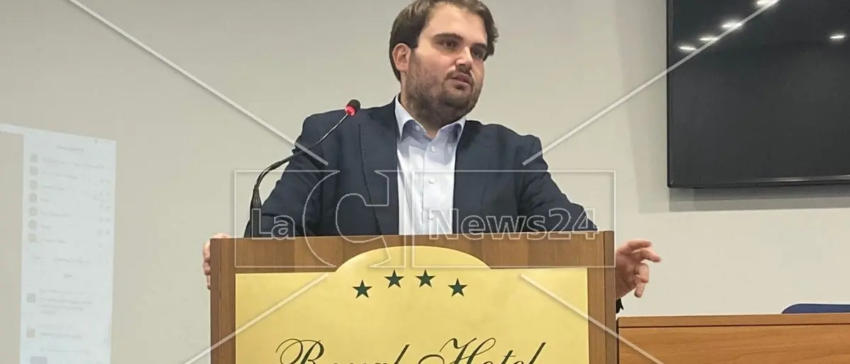 Cosenza, il j’accuse del segretario provinciale Pd: «Sud e Calabria senza voce nel partito nazionale»