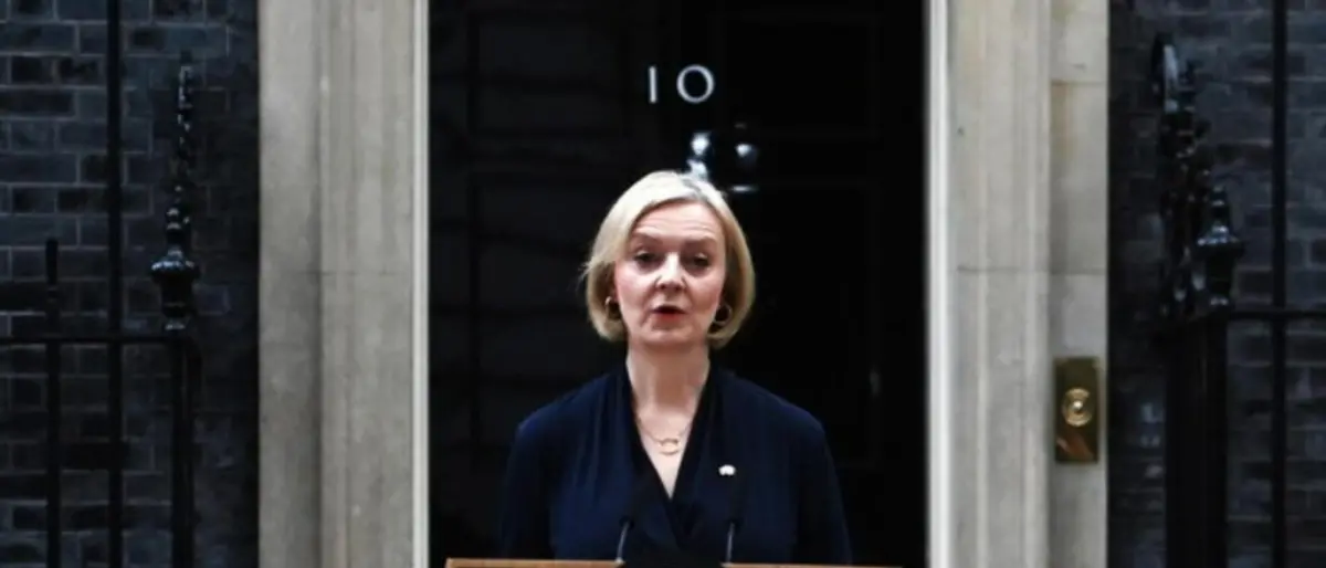 Si è dimessa la premier britannica Liz Truss: solo 45 giorni in carica, record amaro per i conservatori