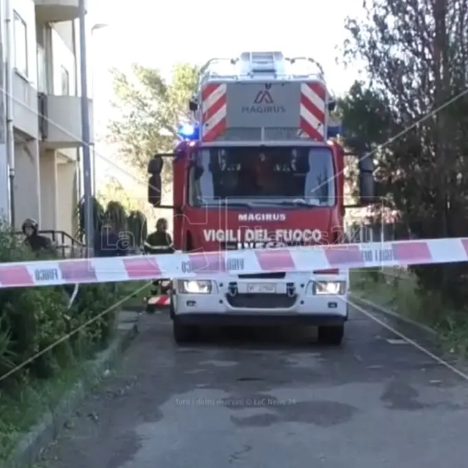 Fratelli morti in un incendio a Catanzaro, il cordoglio della politica: «È un giorno di dolore per tutta la Calabria»