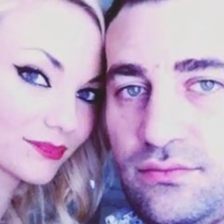 Morì dopo una caduta dal balcone a Parghelia, il marito: «Non sono un mostro, non l’ho uccisa io»