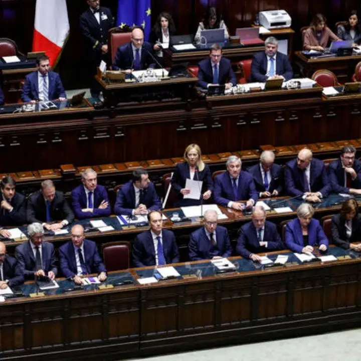 Governo Meloni: il centrodestra calabrese vota la fiducia, Pd e M5s fanno muro