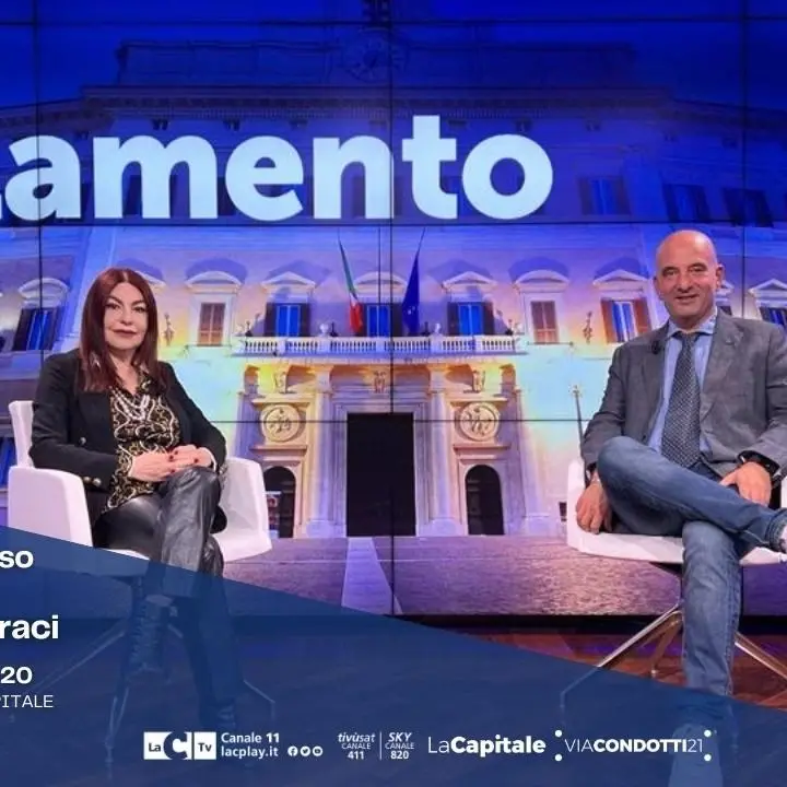 «La Calabria è come l’occhio del ciclone. Tutto intorno gira e lei rimane ferma»: Francesca Moraci a LaC Tv