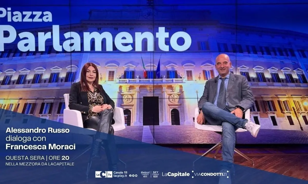 «La Calabria è come l’occhio del ciclone. Tutto intorno gira e lei rimane ferma»: Francesca Moraci a LaC Tv