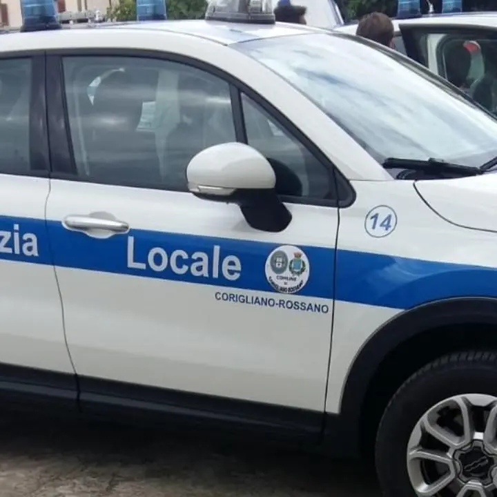 Corigliano Rossano, investe pedone con l’auto e scappa: fermato presunto pirata della strada