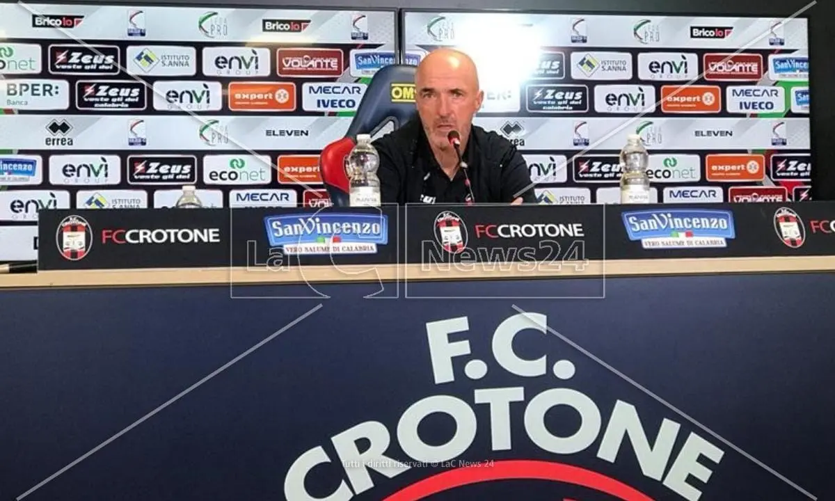 Verso Crotone-Picerno, Lerda: «Dobbiamo scendere in campo con determinazione e umiltà»