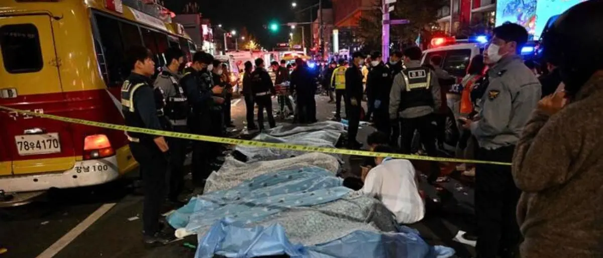A Seul è stato un massacro di giovani: molte delle 153 vittime sono ventenni