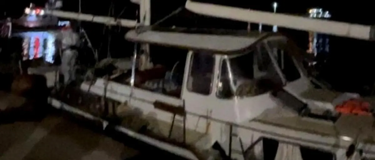 Migranti, 166 persone arrivate a Crotone nelle ultime ore: tra loro anche 50 bambini e 35 donne