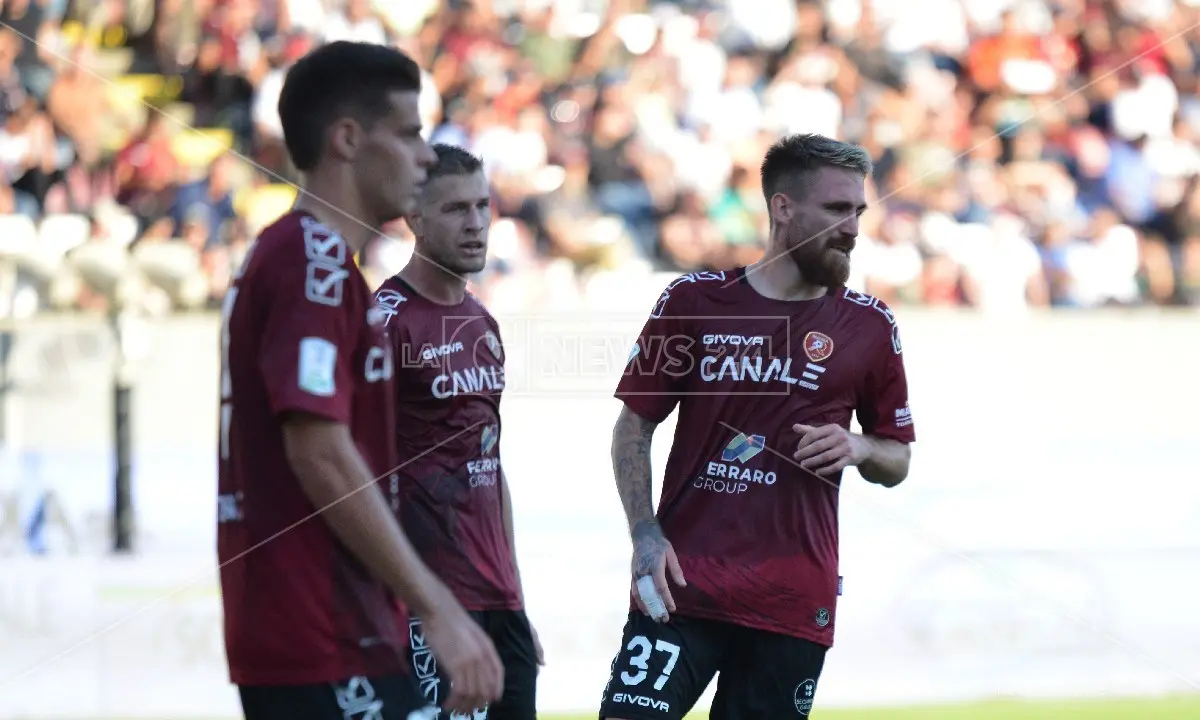 Serie B, il miglior attacco è della Reggina. Ma i gol amaranto arrivano da difensori e centrocampisti