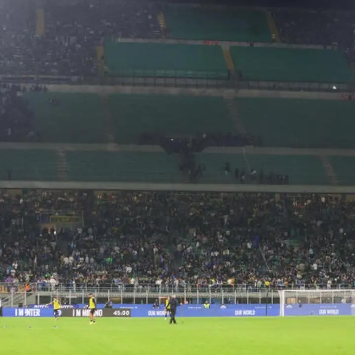 La testimonianza di un calabrese tifoso dell’Inter: «Con moglie e figlio costretti a lasciare San Siro»