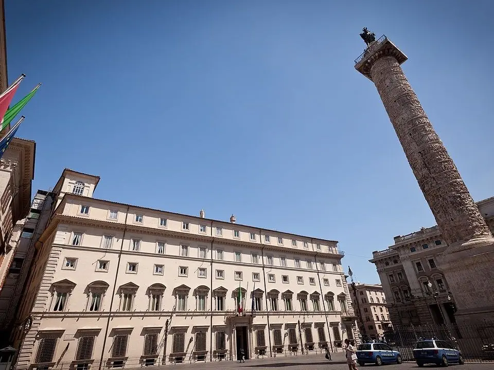 Dichiarato lo stato di emergenza nazionale per Calabria, Sicilia e Sardegna: via libera ai primi 100 milioni dopo il ciclone Harry