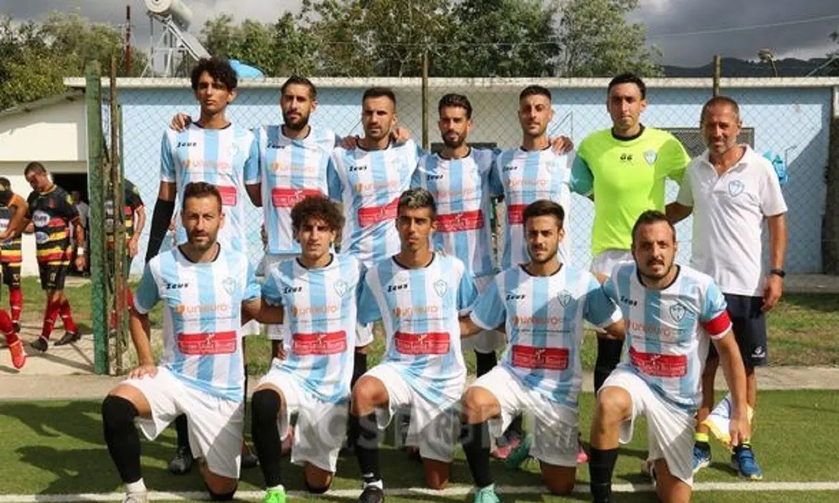 Promozione B, la denuncia della Cinquefrondese: «Aggrediti allo stadio di Delianuova»