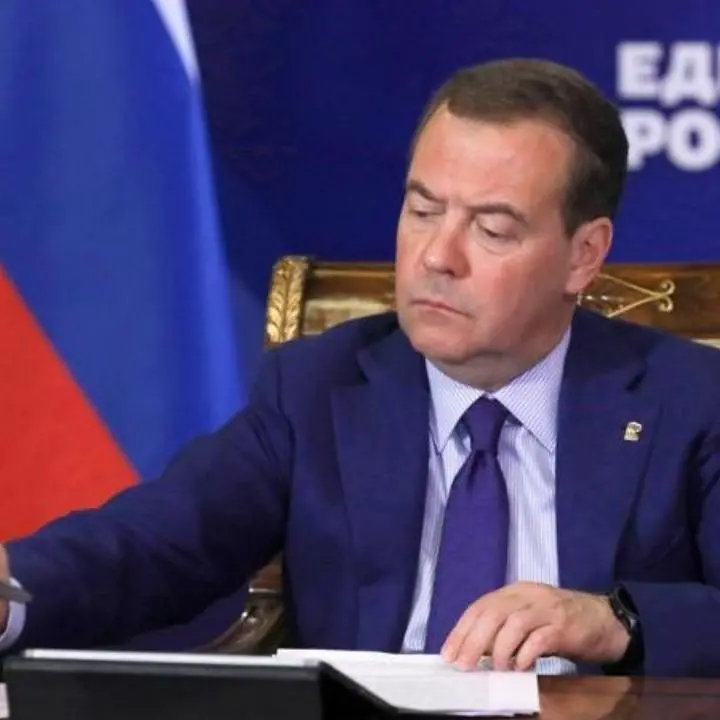 Ucraina, la Russia pronta ad usare armi nucleari. Medvedev: «Colpa dell’Occidente»