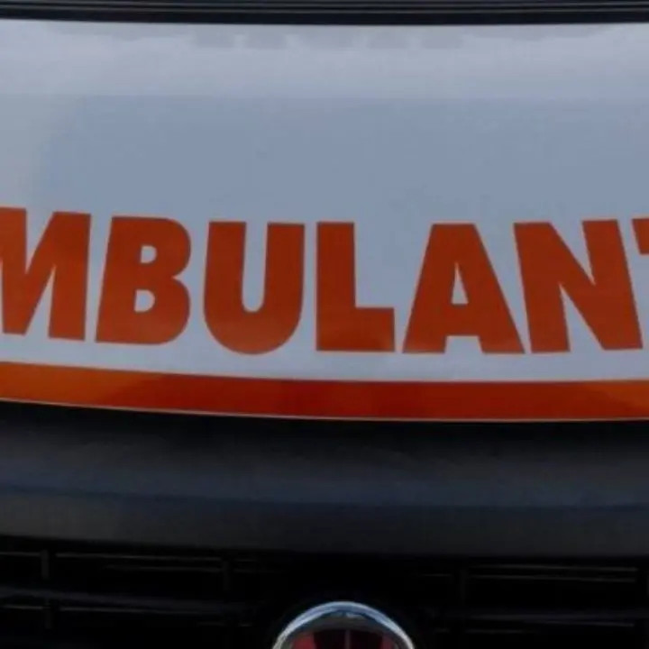 Finisce in un burrone dopo avere accusato un malore, grave un 57enne del Reggino