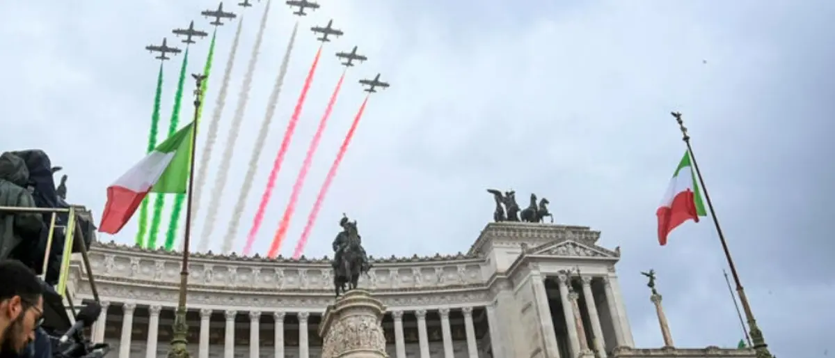 Festa delle forze armate, il presidente Mattarella: «La pace sia un valore da preservare»