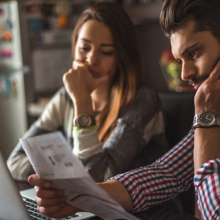 Luce e gas, verso l’addio del mercato tutelato. Assoutenti: «Tariffe fuori controllo»