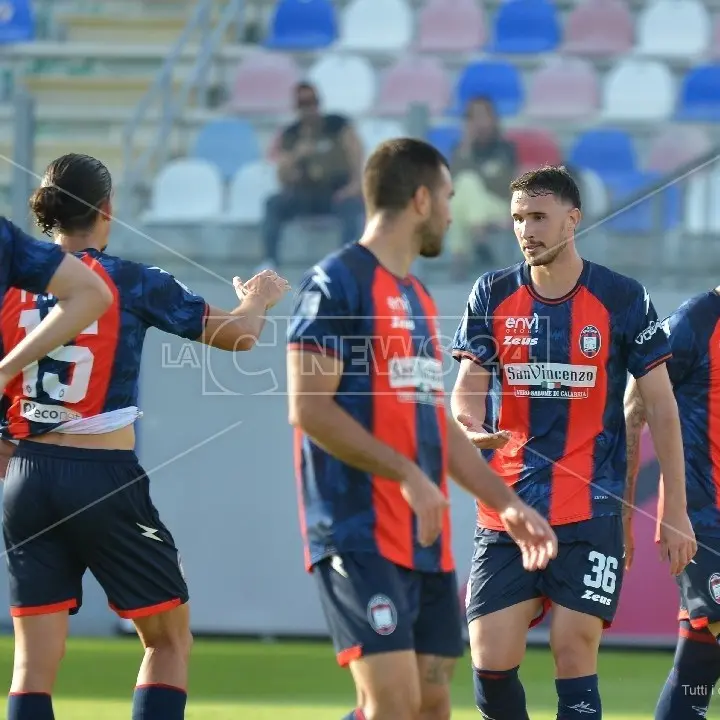 Crotone, pitagorici chiamati al riscatto immediato dopo la delusione nel derby col Catanzaro: il punto