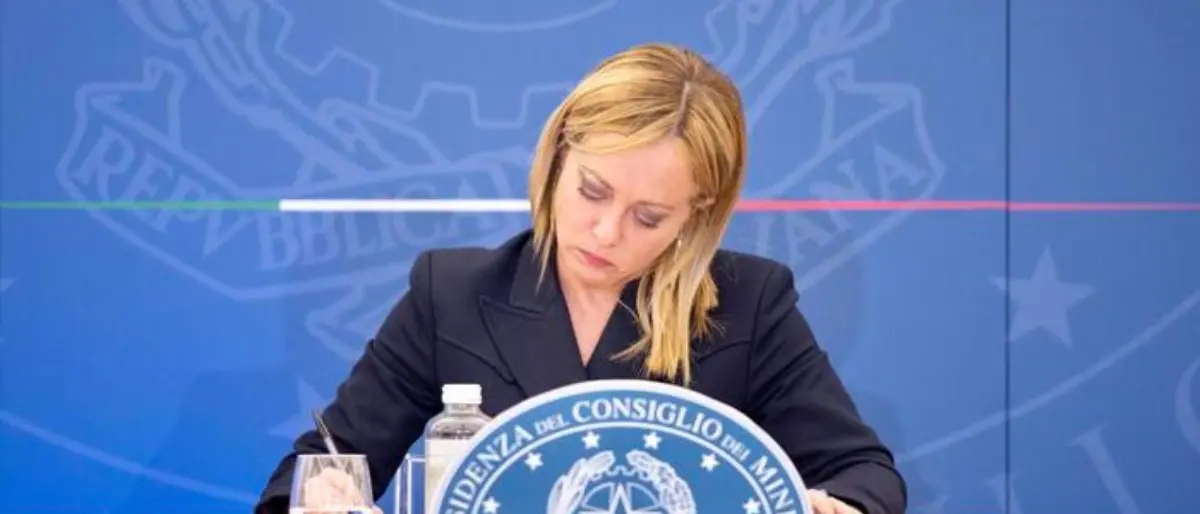 Bollette a rate, taglio accise e superbonus al 90%: Meloni illustra il decreto da 9,1 miliardi di euro