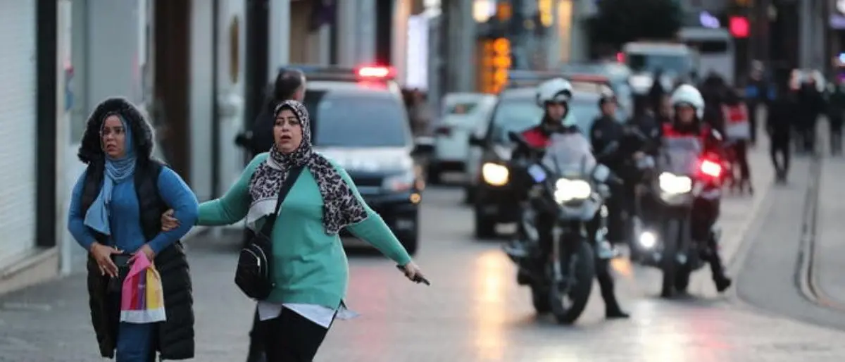 Bomba nel centro di Istanbul: 6 morti e almeno 53 feriti. Il presidente Erdogan: «Vile attentato»