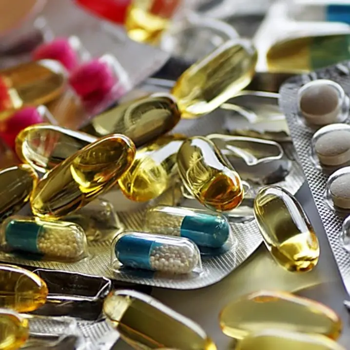 Bologna, finto medico 24enne falsifica ricette per spacciare farmaci: arrestato