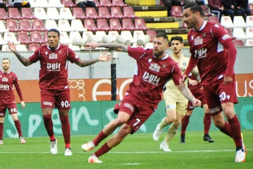 Serie B, contro il Venezia arriva la prima rimonta della Reggina e Ménez è decisivo anche senza gol