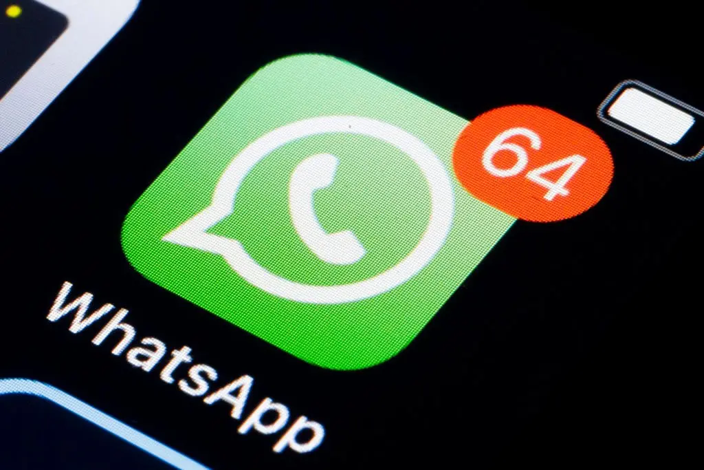 Svolta WhatsApp, arrivano i sondaggi: ecco come creare le domande da proporre in chat