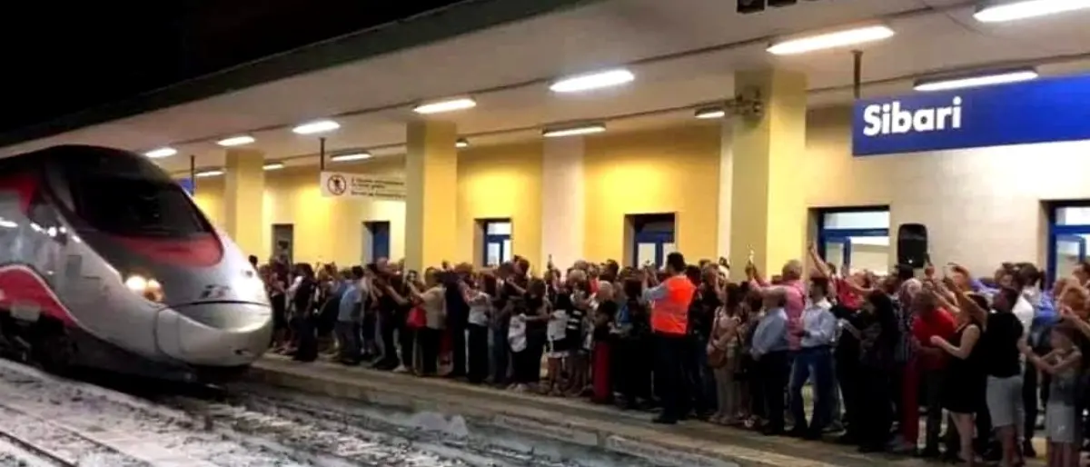 Frecciargento Sibari-Bolzano di nuovo prenotabile dopo il 31 dicembre, riattivato il servizio